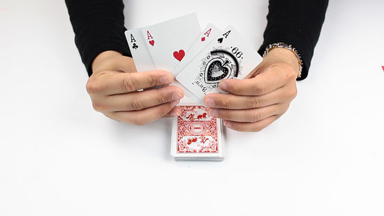 http://playingcarddecks.com/cdn/shop/articles/550px-nowatermark-Do-Easy-Card-Tricks-Step-8-Version-4.jpg?v=1565284540