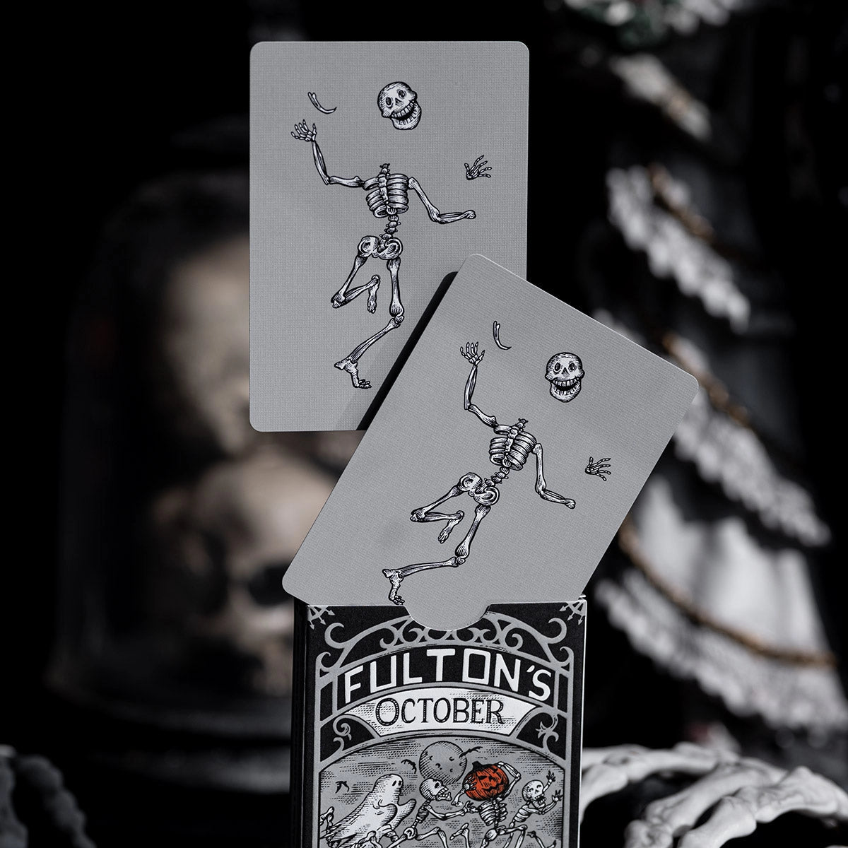 Fultons October Tombstone Grey Halloween Playing Cards