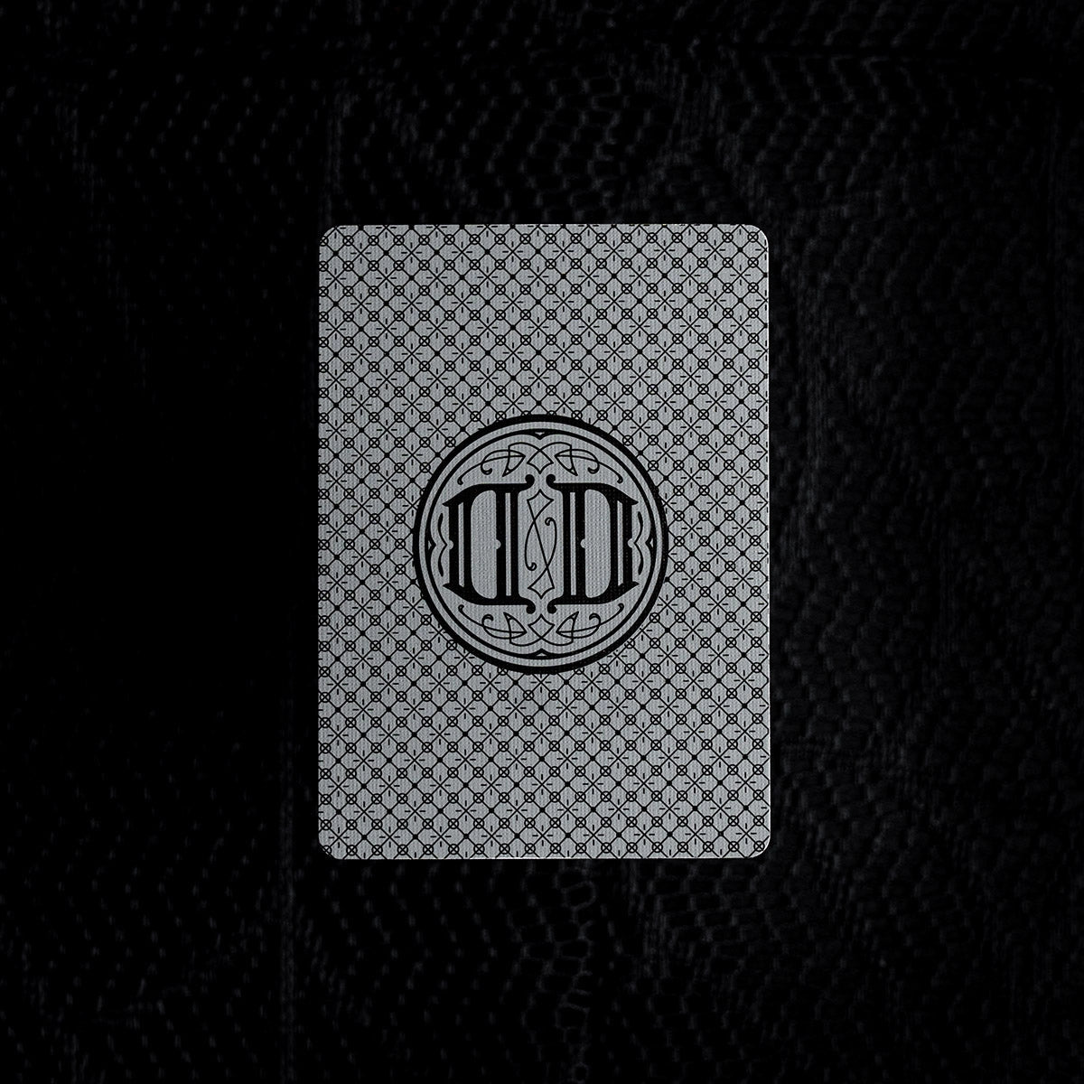 Smoke & Mirrors X Fultons Carbon Limited V6