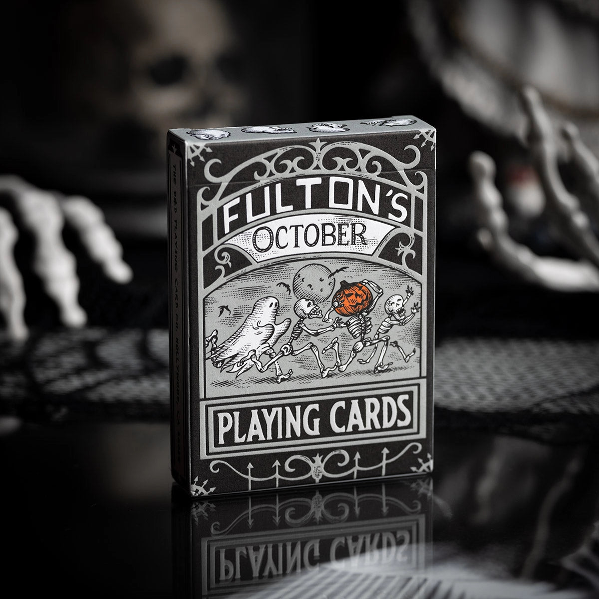 Fultons October Tombstone Grey Halloween Playing Cards