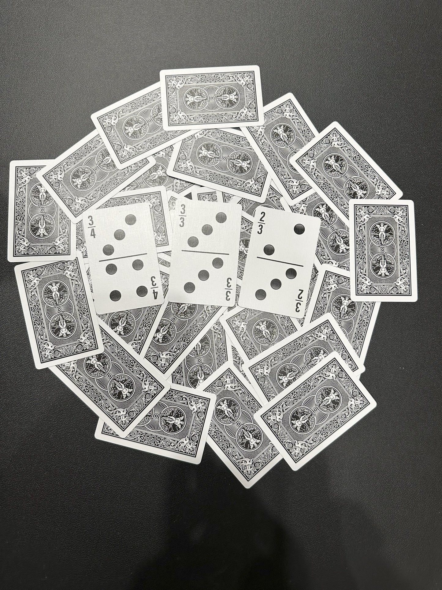 Double 9 Dominoes Cards by Bicycle