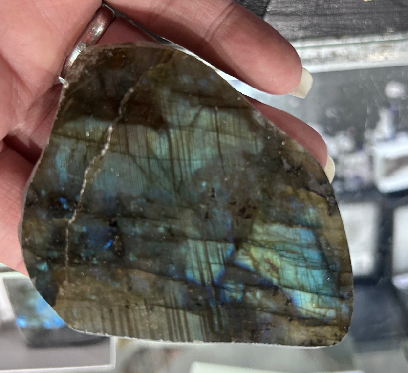 Labradorite Stone