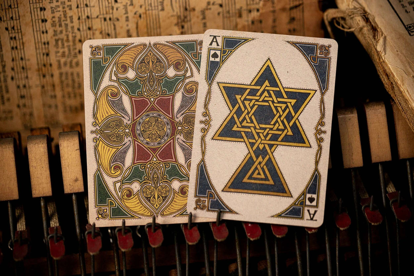 PlayingCardDecks.com-Noel Playing Cards