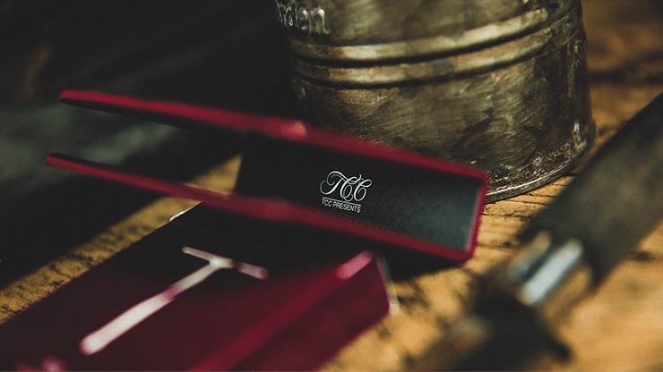 PlayingCardDecks.com-Ostrich Grain Red Leather Card Clip