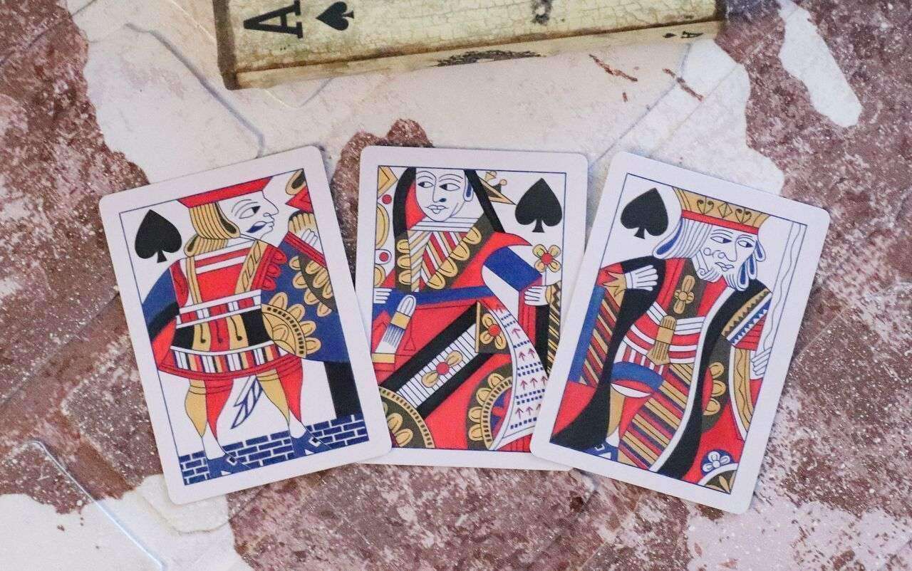 PlayingCardDecks.com-Faro Vintage Reproduction Prototype Playing Cards MPC