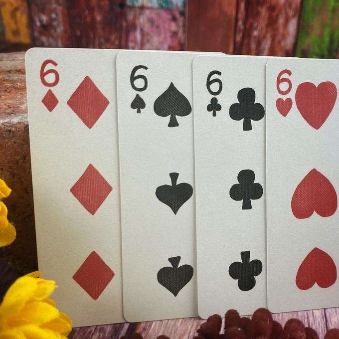 PlayingCardDecks.com-Broken Crowns Playing Cards USPCC