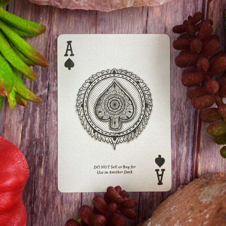 PlayingCardDecks.com-Broken Crowns Playing Cards USPCC