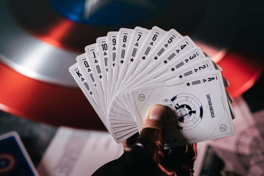 PlayingCardDecks.com-Captain America Deluxe Playing Cards USPCC