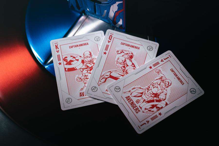 PlayingCardDecks.com-Captain America Deluxe Playing Cards USPCC