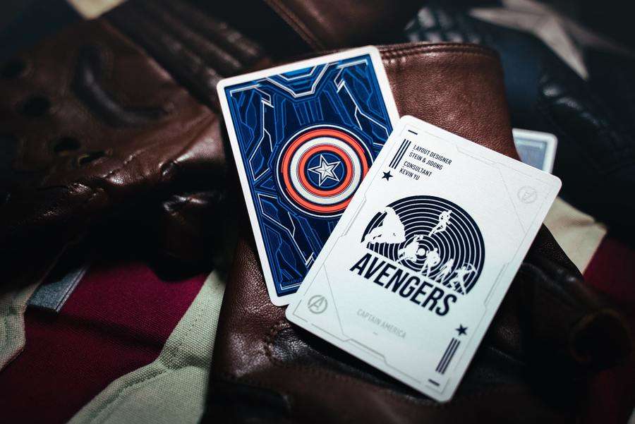 PlayingCardDecks.com-Captain America Deluxe Playing Cards USPCC