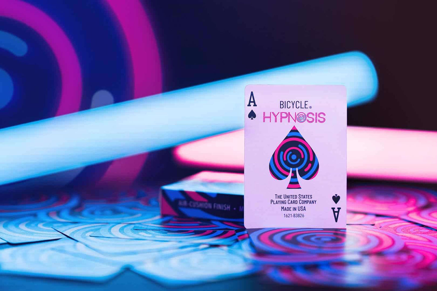 PlayingCardDecks.com-Hypnosis v2 Bicycle Playing Cards