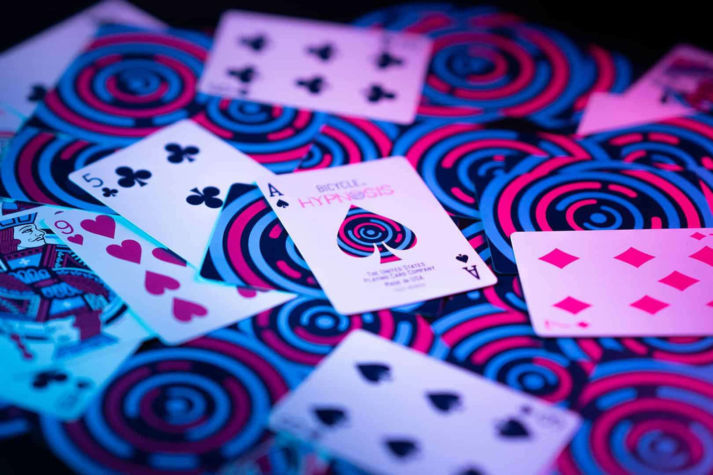 PlayingCardDecks.com-Hypnosis v2 Bicycle Playing Cards