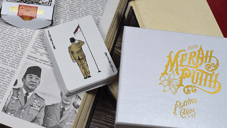 PlayingCardDecks.com-Merah Putih Playing Cards