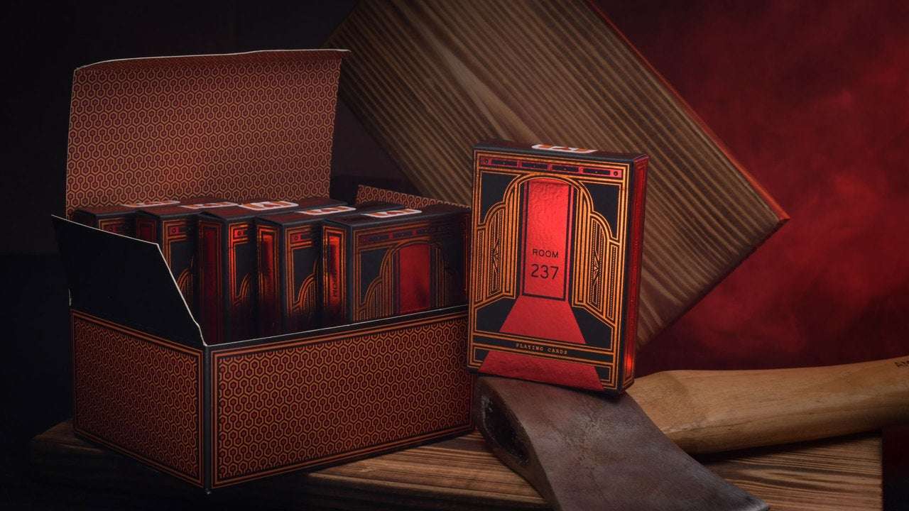 PlayingCardDecks.com-Room 237 6 Deck Box