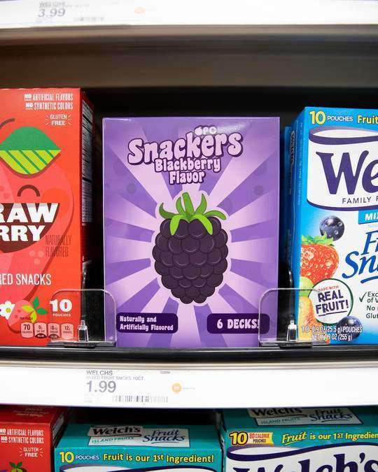 PlayingCardDecks.com-Snackers Blackberry 6 Deck Box