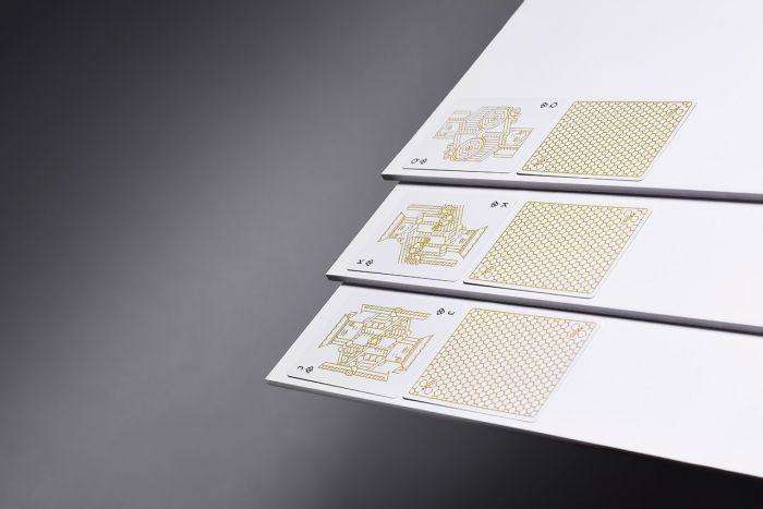 PlayingCardDecks.com-Super Bees v2 Playing Cards Cartamundi