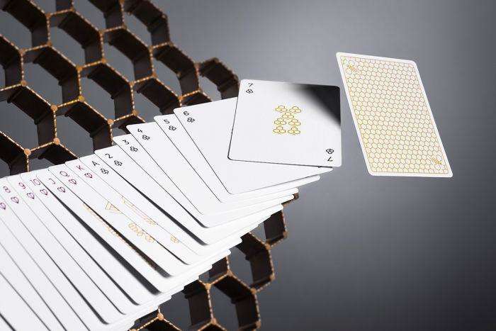 PlayingCardDecks.com-Super Bees v2 Playing Cards Cartamundi