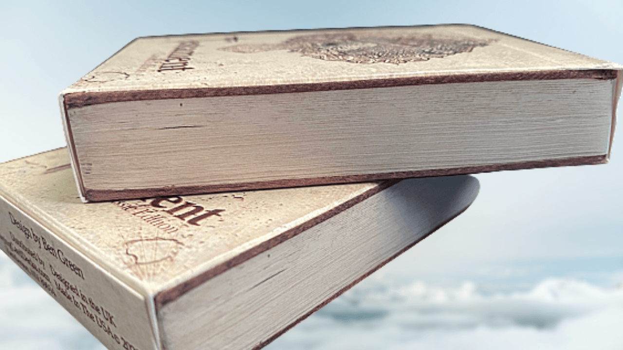 PlayingCardDecks.com-Testament Classic Antique Gold Gilded Playing Cards USPCC