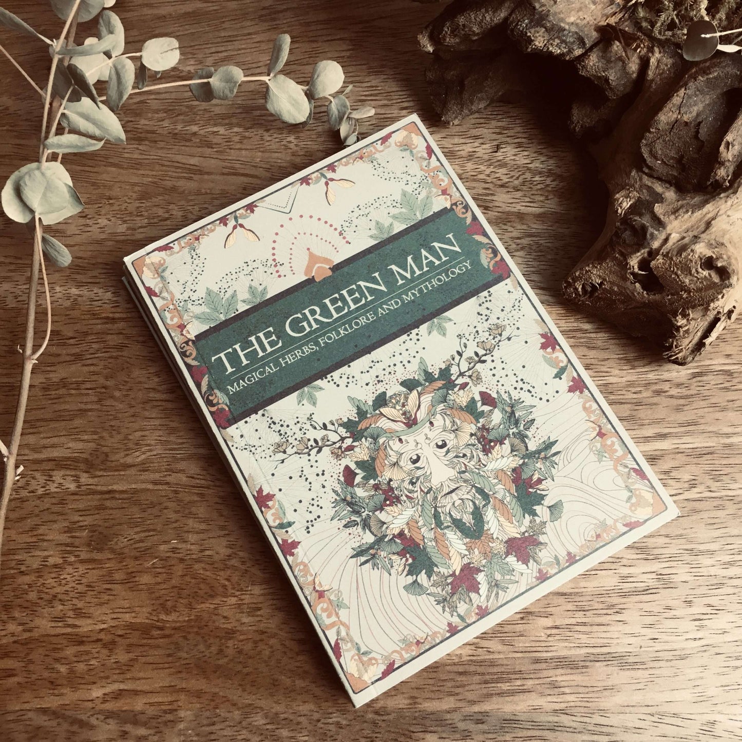 PlayingCardDecks.com-The Green Man Companion Booklet
