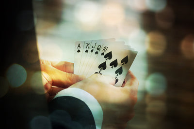 4 Situations When You Should Use Special Playing Card Decks