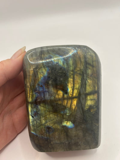 Labradorite Stone