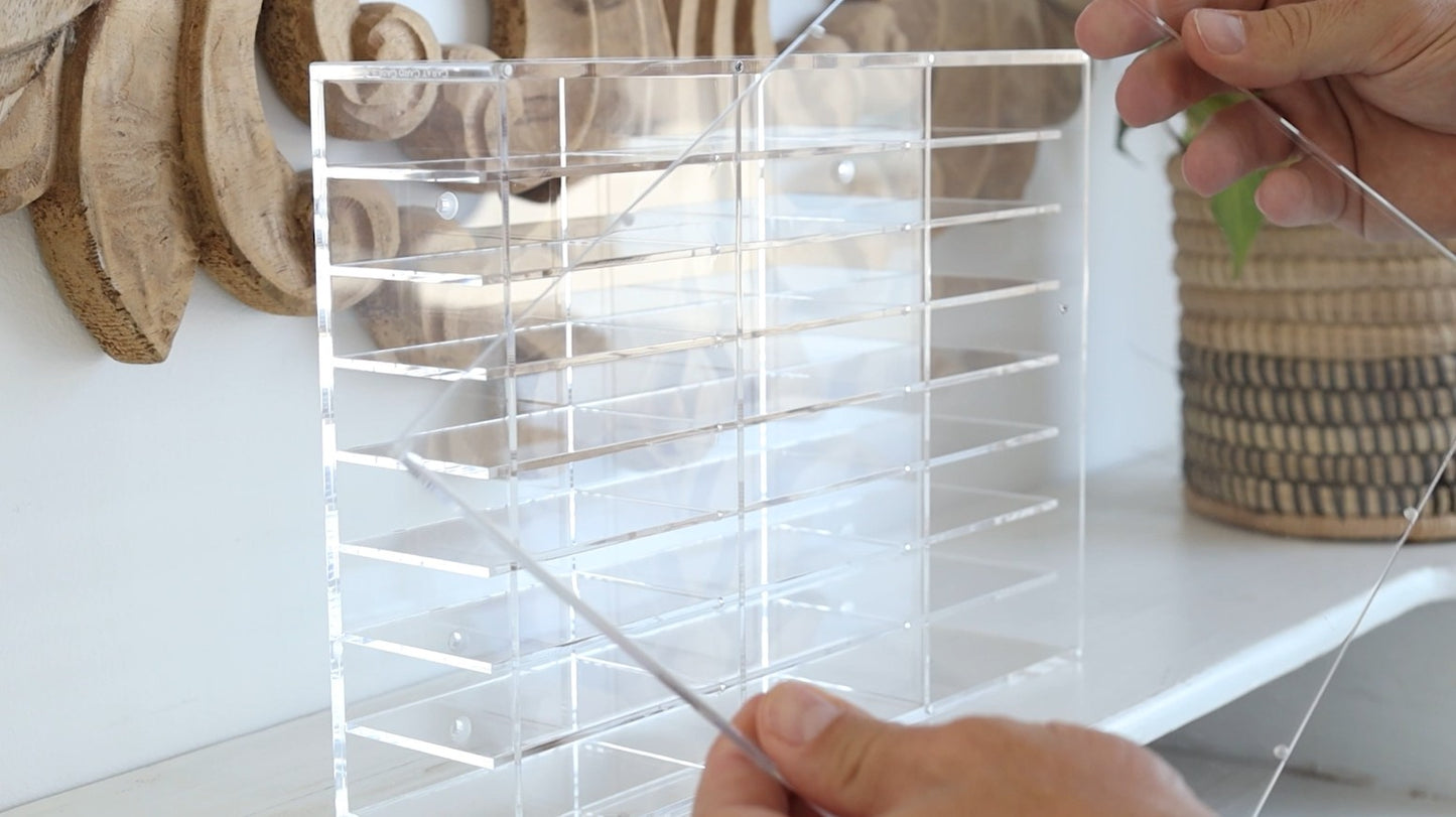 Carat XDR24L 24 Deck Rack w/ Lid