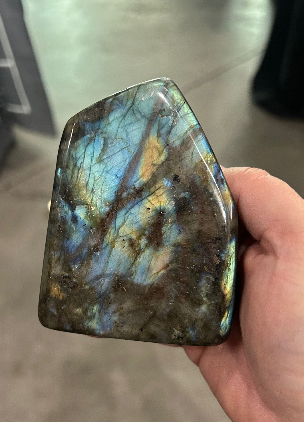 Labradorite Stone