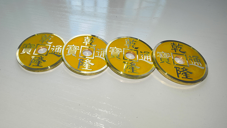 CHINESE COIN YELLOW by N2G