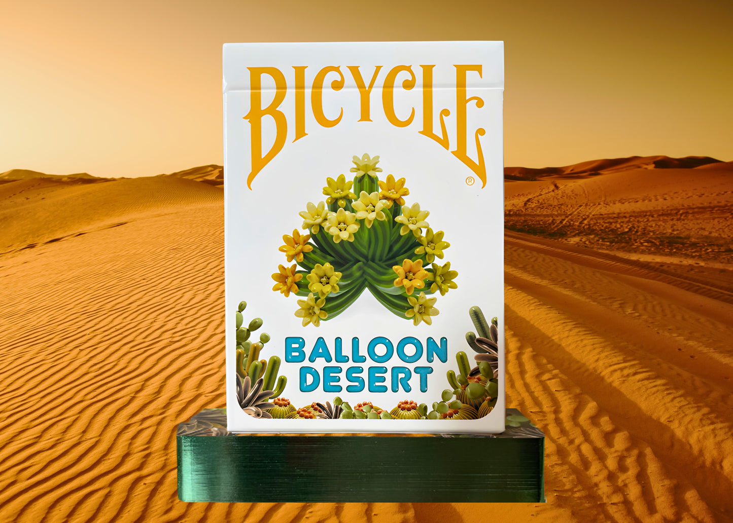 Balloon Desert Gilded Bicycle Playing Cards