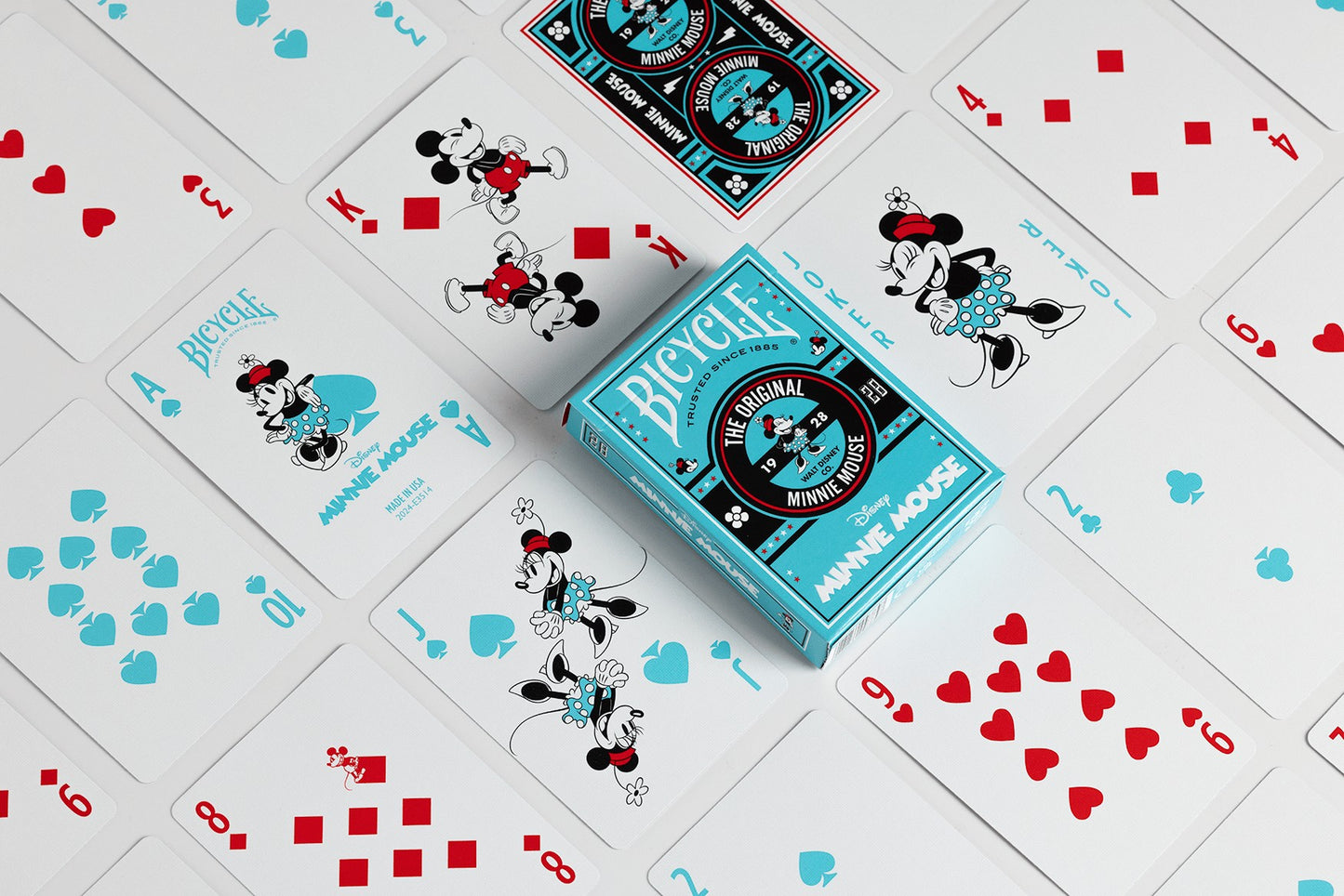 Disney Classic Minnie Mouse Playing Cards by Bicycle – Timeless Charm