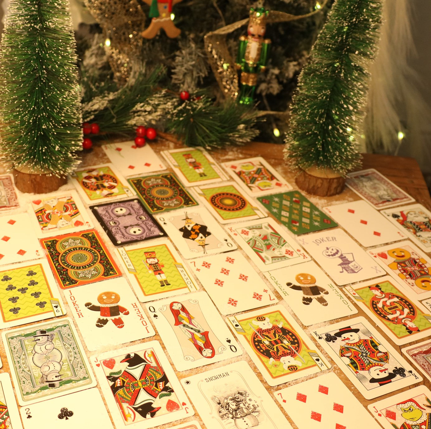 Bicycle Christmas Bundle: 6 Merry Playing Card Decks