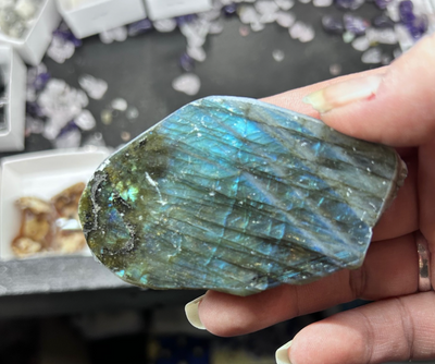 Labradorite Stone