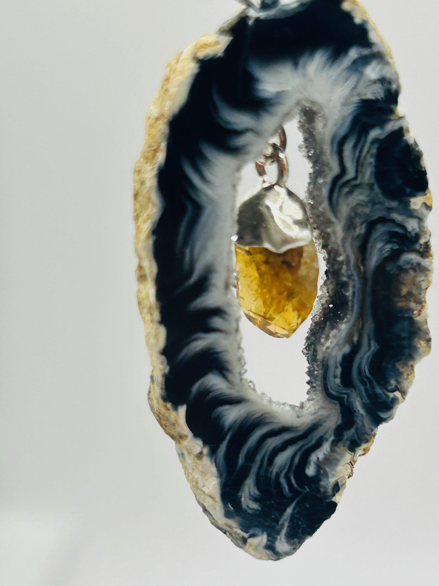 Geode Agate Necklace with Citrine