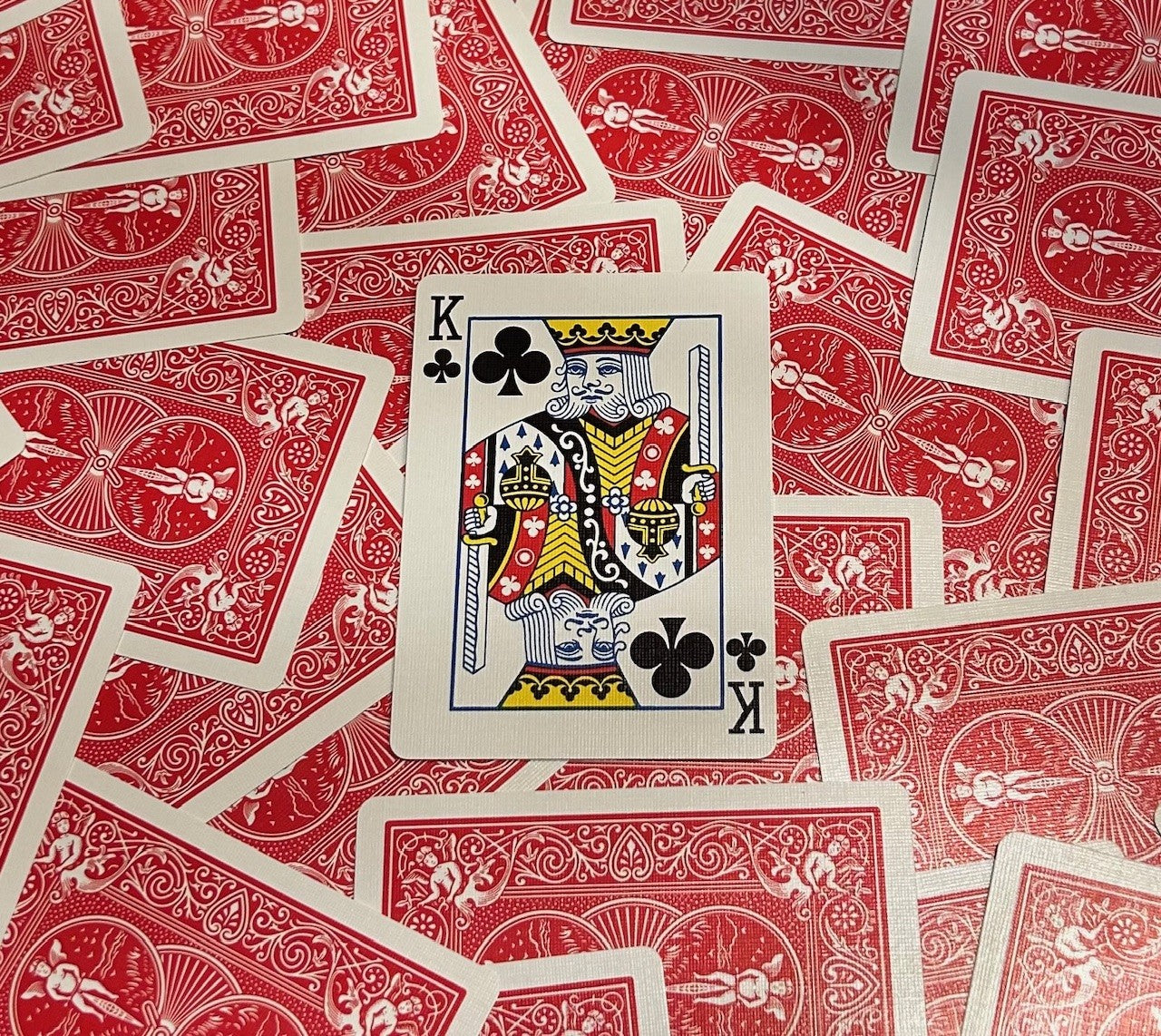 Red One-Way Forcing Deck - King of Clubs