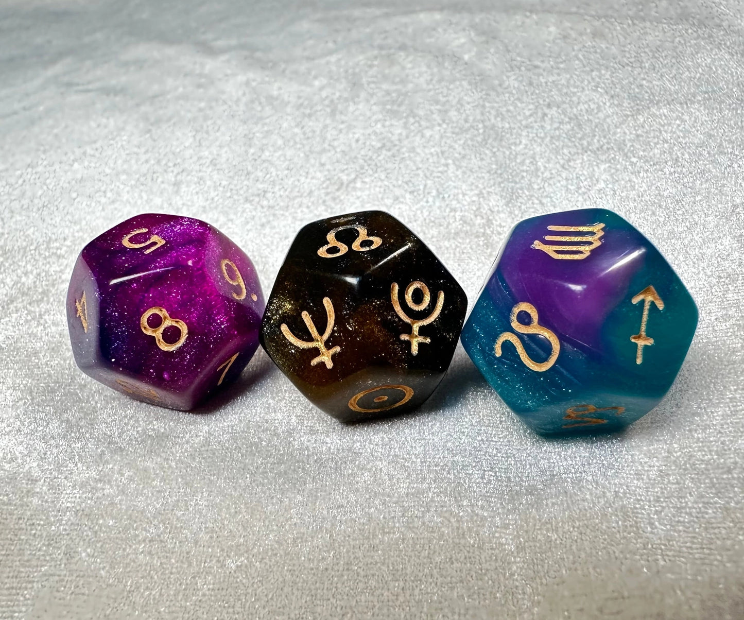 Meteodice Galaxy-Themed D12 Astrology Dice