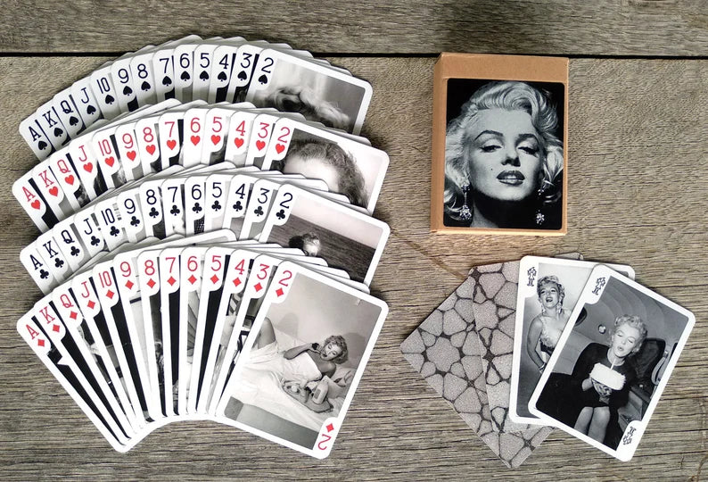 MARILYN MONROE Playing Cards by FlontzGift