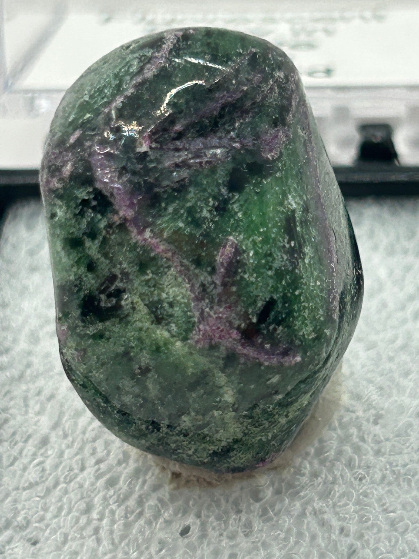 Fluorescent Ruby in Zoisite