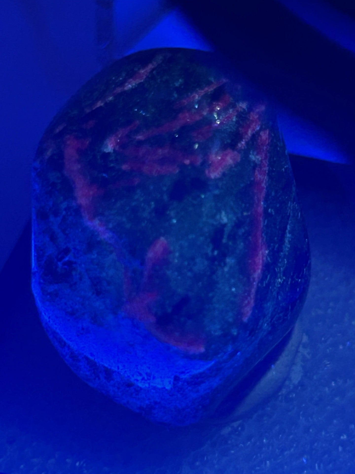 Fluorescent Ruby in Zoisite