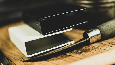 PlayingCardDecks.com-Litchi Grain Leather Playing Card Guard Clip