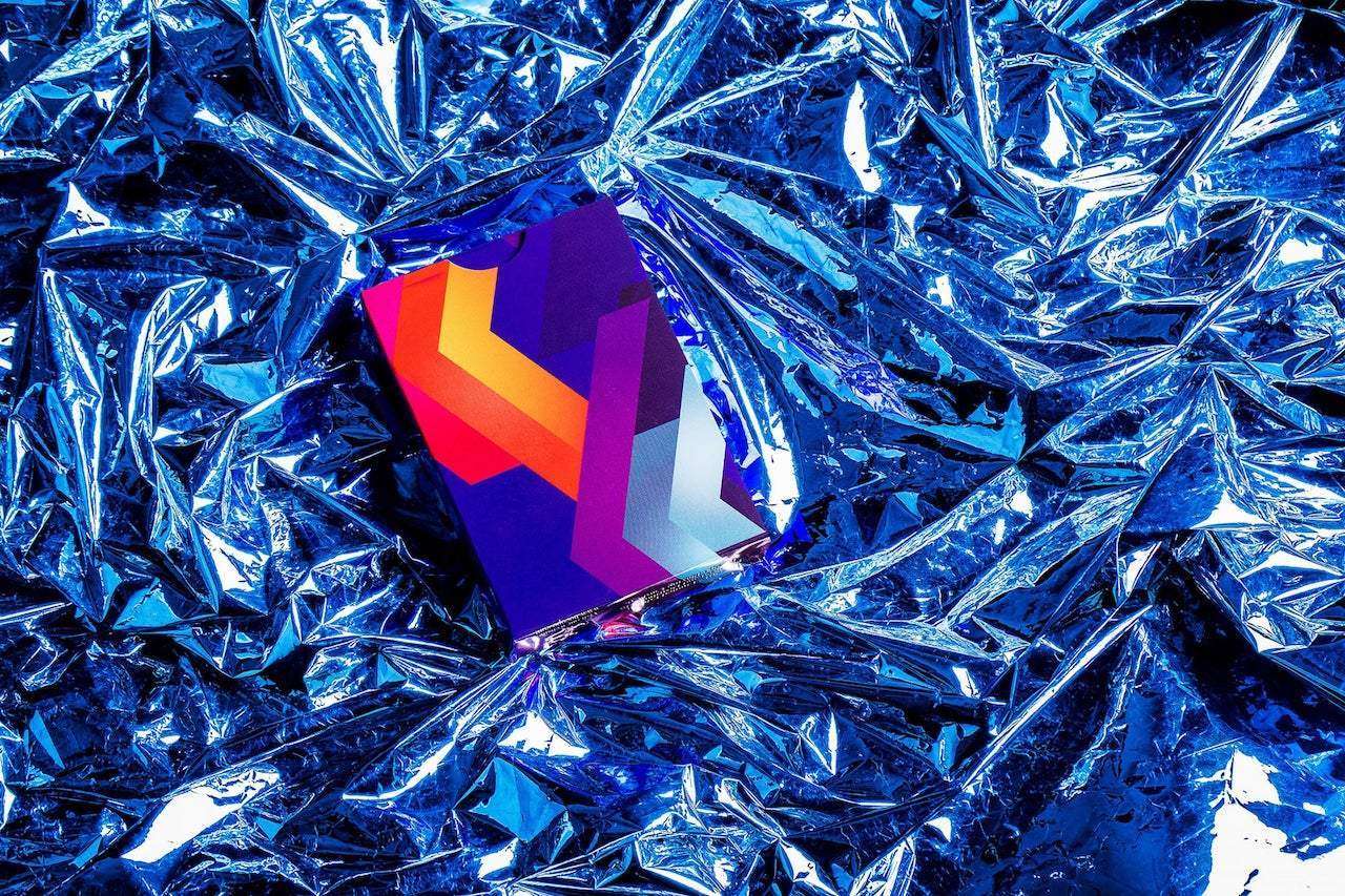 Refraction Playing Cards USPCC – PlayingCardDecks.com