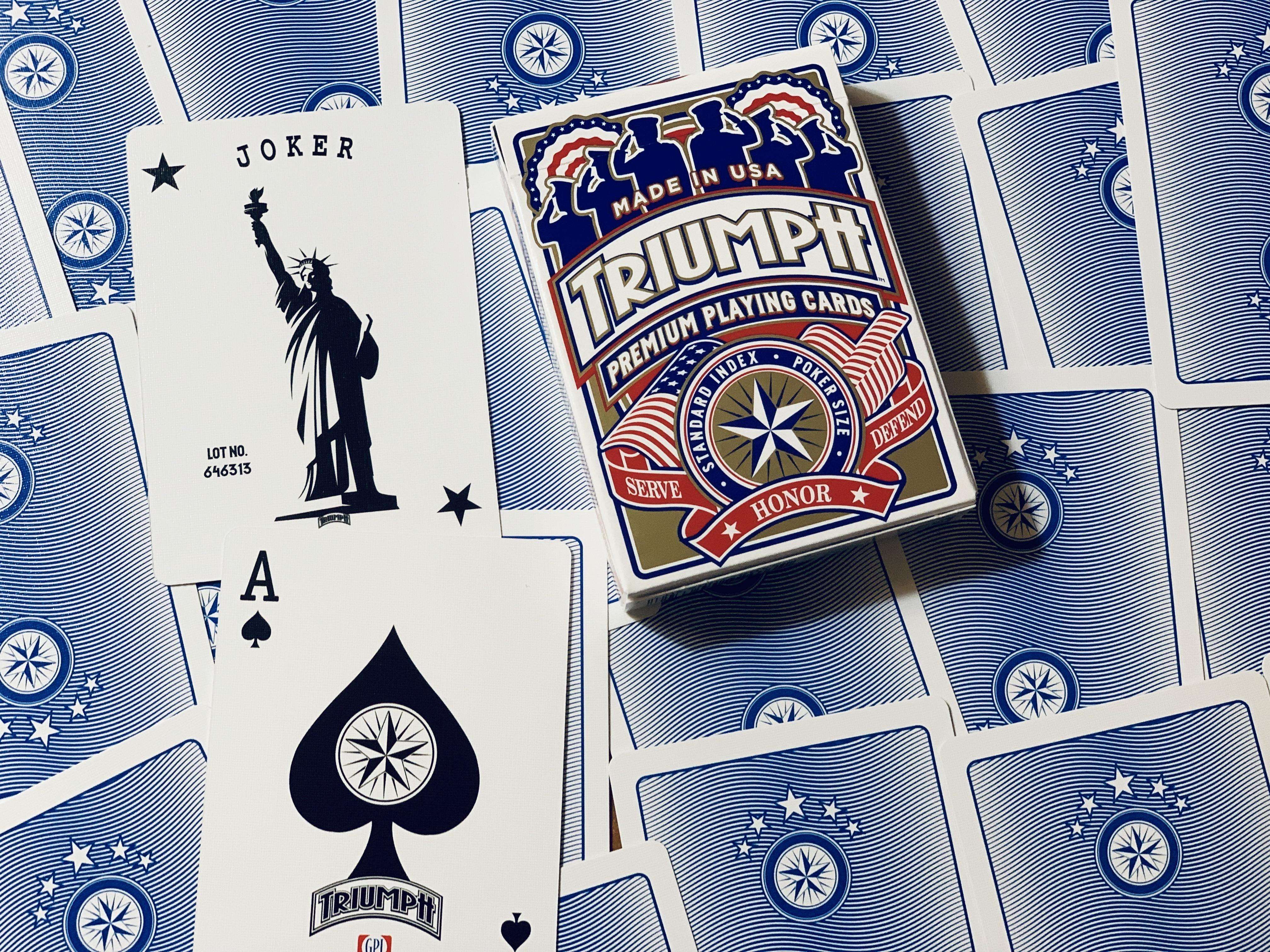 Triumph Premium Playing Cards GPI