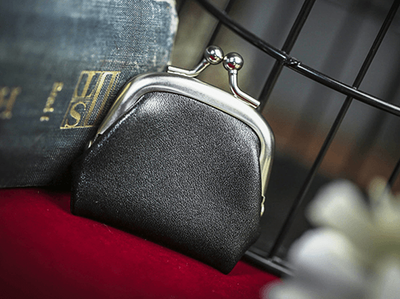 PlayingCardDecks.com-Magician's Coin Purse 3.0