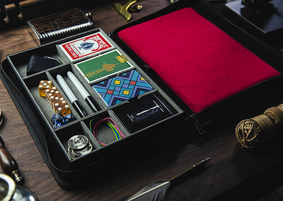 PlayingCardDecks.com-Magician's Organizer with Close-Up Pad & Carry Bag